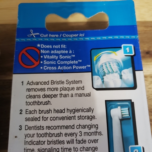 Oral-B PRECISION CLEAN Electric Toothbrush Replacement Brush Head Triumph - Picture 3 of 4